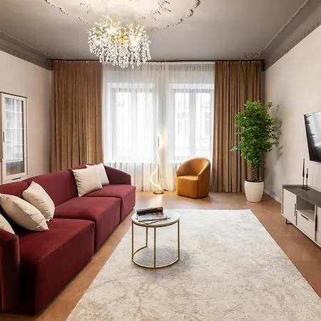 Royal Classic Art On Sichovych Striltsiv 17 Apartament Lwów